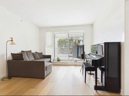 Photo 9 at 311 - 1561 W 57th Avenue, South Granville, Vancouver West