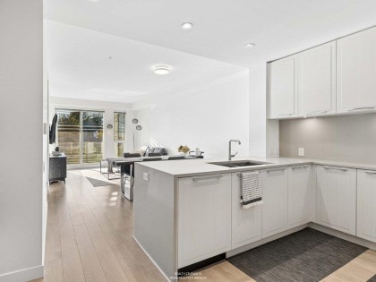Photo 5 at 306 - 6677 Cambie Street, South Cambie, Vancouver West