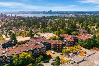 Photo 34 at 403 - 121 W 29th Street, Upper Lonsdale, North Vancouver