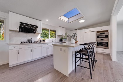 Photo 9 at 667 Plymouth Drive, Windsor Park NV, North Vancouver