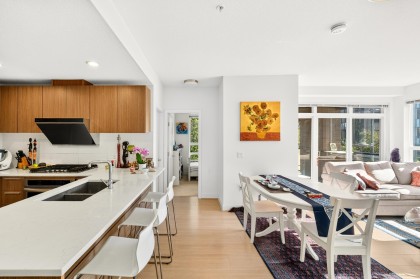 Photo 14 at 218 - 6033 Gray Avenue, University VW, Vancouver West