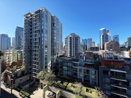 Photo 11 at 1002 - 1055 Richards Street, Downtown VW, Vancouver West