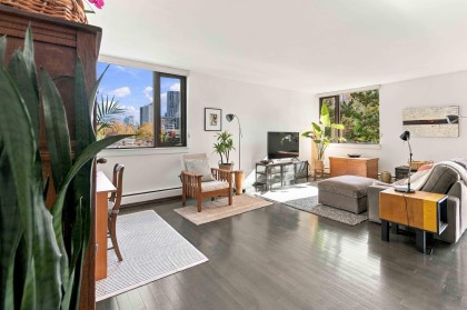 Photo 7 at 605 - 1725 Pendrell Street, West End VW, Vancouver West