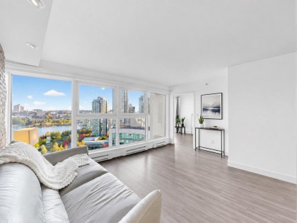 Photo 8 at 1904 - 1323 Homer Street, Yaletown, Vancouver West