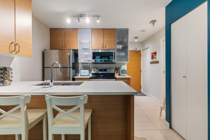 Photo 7 at 306 - 977 Mainland Street, Yaletown, Vancouver West