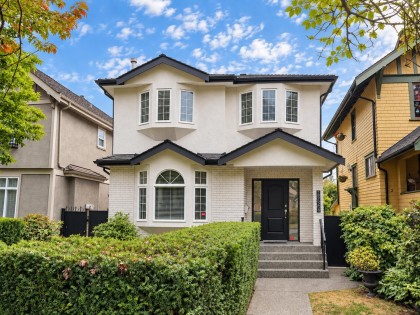 Photo 1 at 2726 W 42nd Avenue, Kerrisdale, Vancouver West
