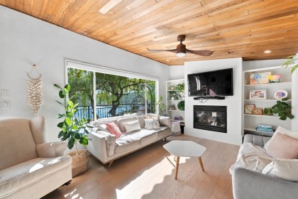 Photo 2 at 2787 Panorama Drive, Deep Cove, North Vancouver