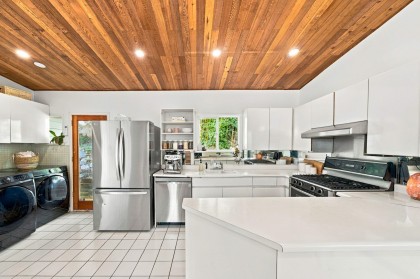 Photo 13 at 2787 Panorama Drive, Deep Cove, North Vancouver