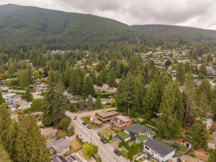 Photo 32 at 4590 Highland Boulevard, Canyon Heights NV, North Vancouver