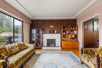 Photo 5 at 4590 Highland Boulevard, Canyon Heights NV, North Vancouver