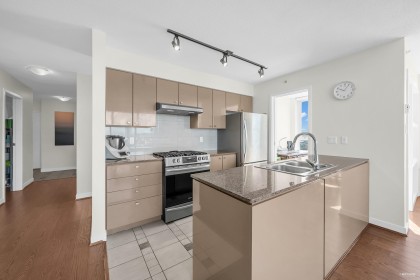Photo 10 at 3002 - 1438 Richards Street, Yaletown, Vancouver West