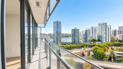 Photo 1 at 1501 - 89 Nelson Street, Yaletown, Vancouver West