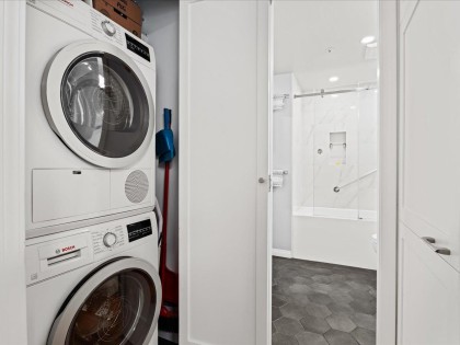 Photo 17 at 101 - 685 W 7th Avenue, Fairview VW, Vancouver West
