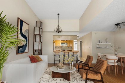 Photo 5 at 2P - 1033 Marinaside Crescent, Yaletown, Vancouver West
