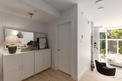 Photo 16 at 14 - 166 W 13th Street, Central Lonsdale, North Vancouver