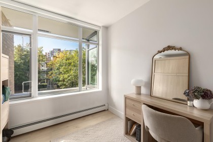 Photo 26 at 14 - 166 W 13th Street, Central Lonsdale, North Vancouver