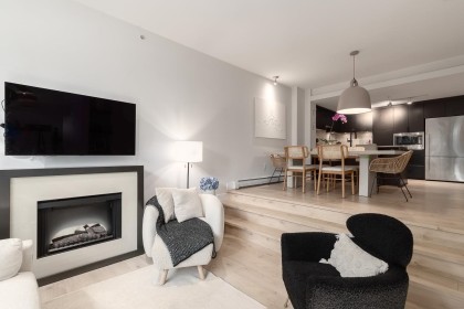 Photo 7 at 14 - 166 W 13th Street, Central Lonsdale, North Vancouver