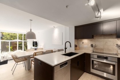 Photo 20 at 14 - 166 W 13th Street, Central Lonsdale, North Vancouver