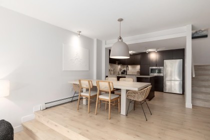 Photo 11 at 14 - 166 W 13th Street, Central Lonsdale, North Vancouver