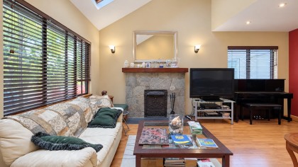 Photo 3 at 3841 W 23rd Avenue, Dunbar, Vancouver West