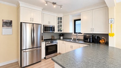 Photo 10 at 3841 W 23rd Avenue, Dunbar, Vancouver West