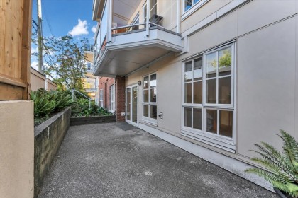 Photo 3 at 104 - 3621 W 26th Avenue, Dunbar, Vancouver West