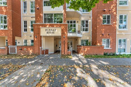 Photo 20 at 104 - 3621 W 26th Avenue, Dunbar, Vancouver West