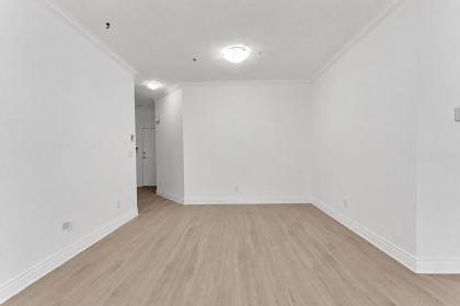 Photo 9 at 104 - 3621 W 26th Avenue, Dunbar, Vancouver West