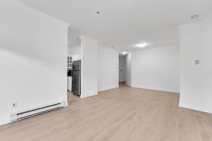 Photo 10 at 104 - 3621 W 26th Avenue, Dunbar, Vancouver West