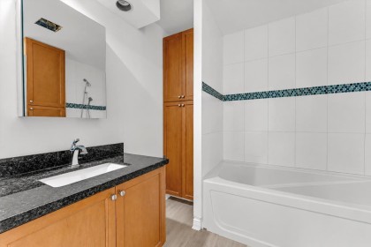 Photo 18 at 104 - 3621 W 26th Avenue, Dunbar, Vancouver West