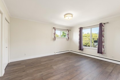 Photo 26 at 424 W Queens Road, Upper Lonsdale, North Vancouver