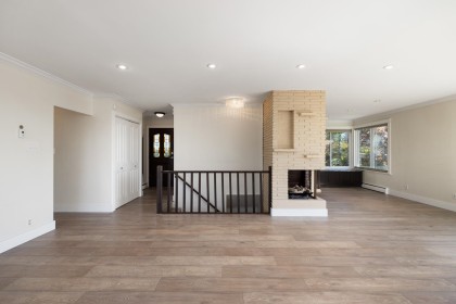 Photo 20 at 424 W Queens Road, Upper Lonsdale, North Vancouver