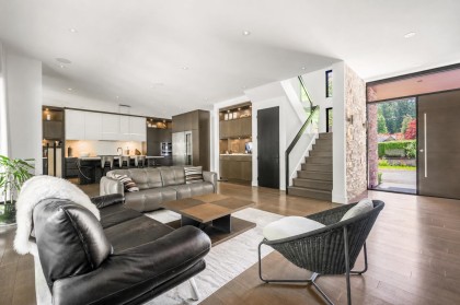Photo 10 at 3430 Aintree Drive, Edgemont, North Vancouver