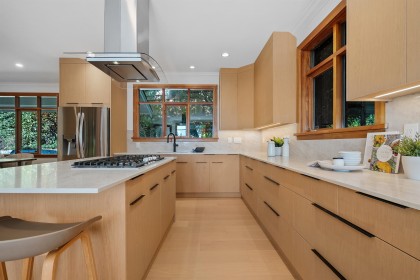 Photo 6 at 4812 Skyline Drive, Canyon Heights NV, North Vancouver
