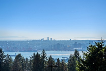 Photo 12 at 4812 Skyline Drive, Canyon Heights NV, North Vancouver