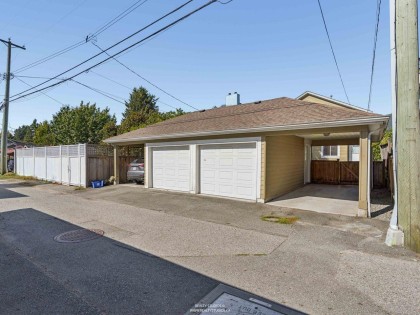 Photo 6 at 247 E 19th Street, Central Lonsdale, North Vancouver