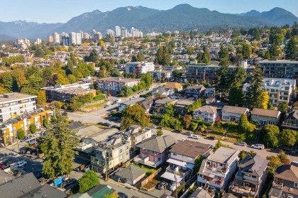Photo 25 at 423-425 E 2nd Street, Lower Lonsdale, North Vancouver