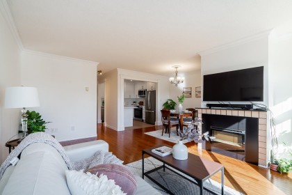 Photo 14 at 34 - 900 17th Street, Mosquito Creek, North Vancouver