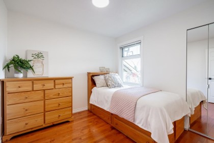 Photo 25 at 34 - 900 17th Street, Mosquito Creek, North Vancouver