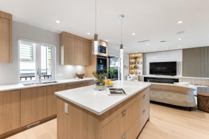 Photo 17 at 806 Montroyal Boulevard, Canyon Heights NV, North Vancouver