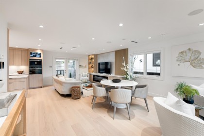 Photo 7 at 806 Montroyal Boulevard, Canyon Heights NV, North Vancouver