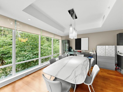 Photo 10 at 303 - 5838 Berton Avenue, University VW, Vancouver West