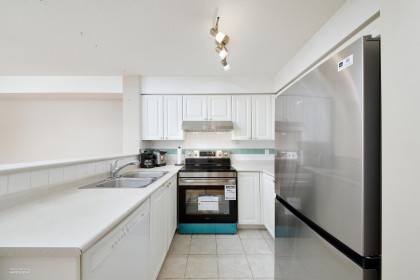 Photo 5 at 301 - 8989 Hudson Street, Marpole, Vancouver West