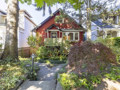 Photo 1 at 3989 W 19th Avenue, Dunbar, Vancouver West
