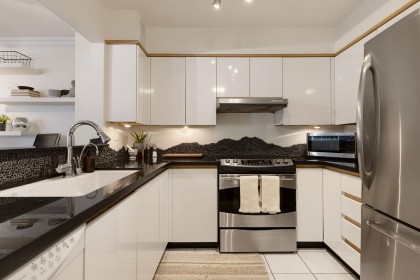 Photo 6 at 103 - 1644 Mcguire Avenue, Pemberton NV, North Vancouver