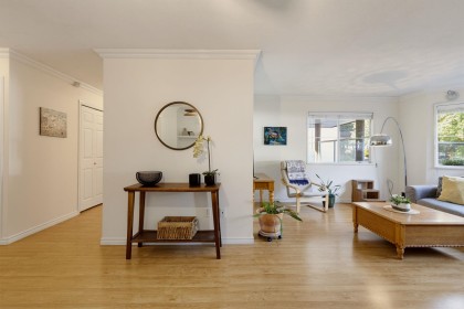 Photo 3 at 103 - 1644 Mcguire Avenue, Pemberton NV, North Vancouver