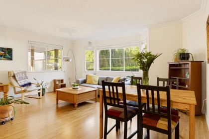 Photo 4 at 103 - 1644 Mcguire Avenue, Pemberton NV, North Vancouver