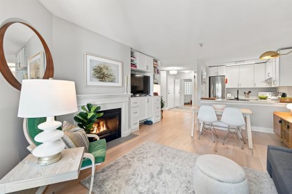 Photo 4 at 108 - 2020 W 8th Avenue, Kitsilano, Vancouver West