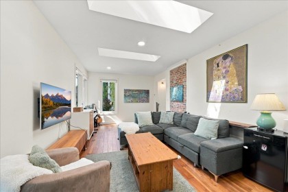 Photo 5 at 4151 Fircrest Place, Lynn Valley, North Vancouver