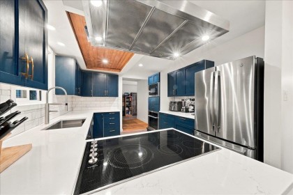 Photo 9 at 4151 Fircrest Place, Lynn Valley, North Vancouver